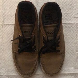 Globe The Bender Tan Canvas Mid Top